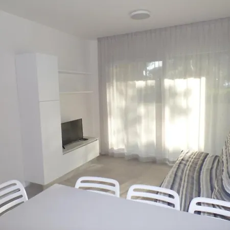 Modern One-bedroom Flat In A New * Bibione